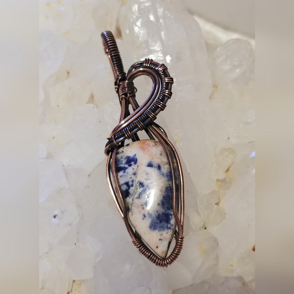 NWOT Wire Wrapped Natural Sodalite Artisan Pendant